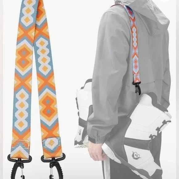 Ski and Snowboard 1 Pack Boot Carrier Strap Shoulder Sling Leash
